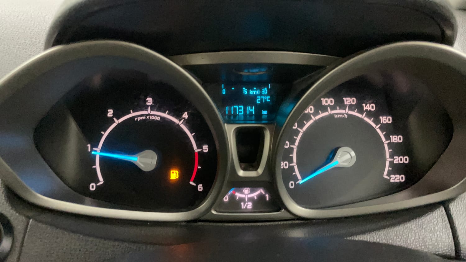 Used 2016 Ford EcoSport Titanium 1.5L TDCi Diesel Manual interior CLUSTERMETER VIEW