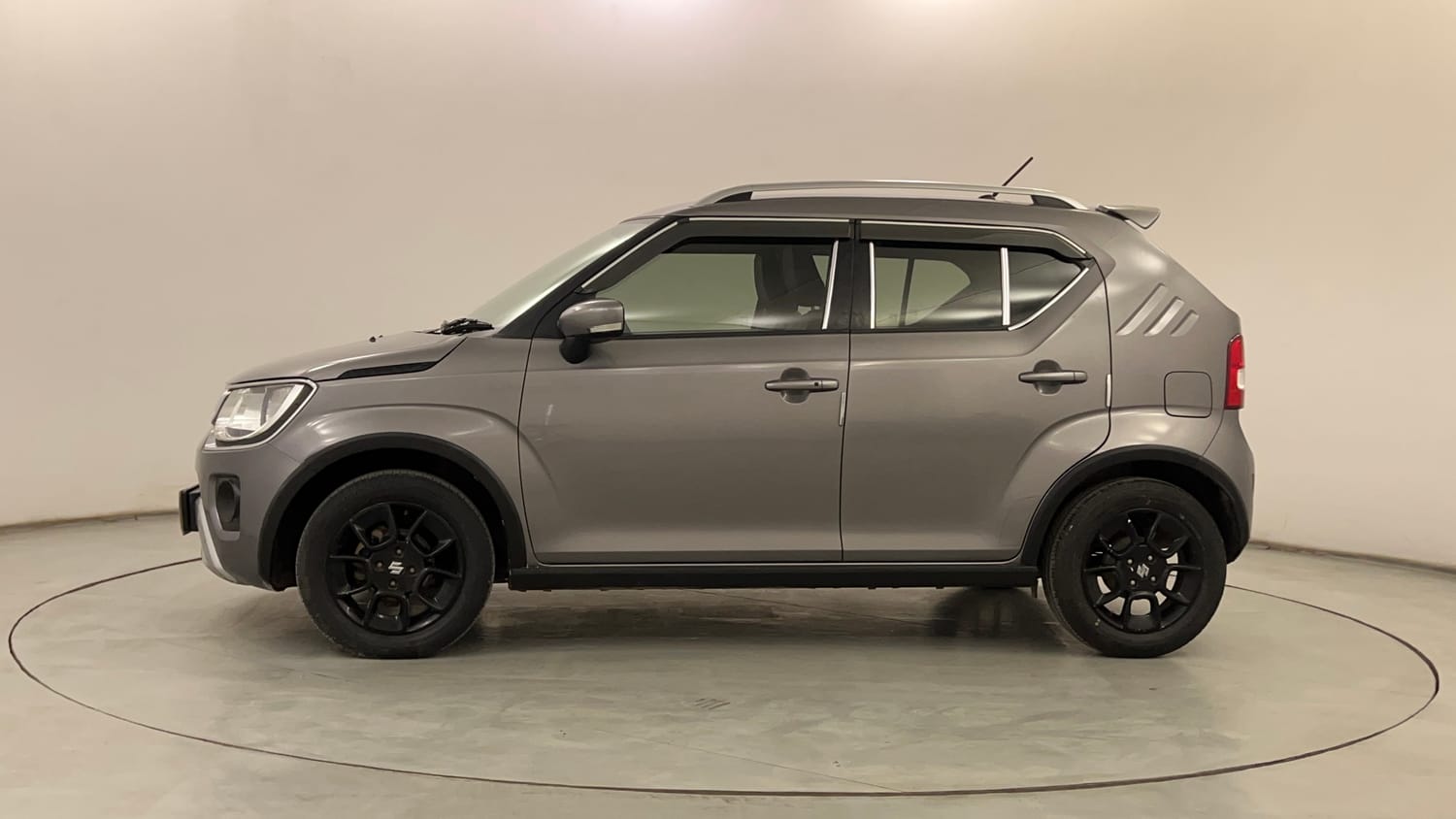 Used 2023 Maruti Suzuki Ignis Zeta 1.2 MT Petrol Manual exterior LEFT SIDE VIEW