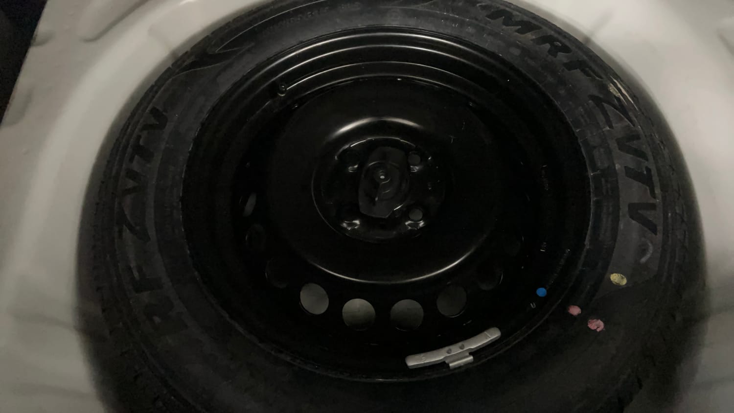 Used 2018 Maruti Suzuki Baleno Delta 1.2 Petrol Manual tyres SPARE TYRE VIEW