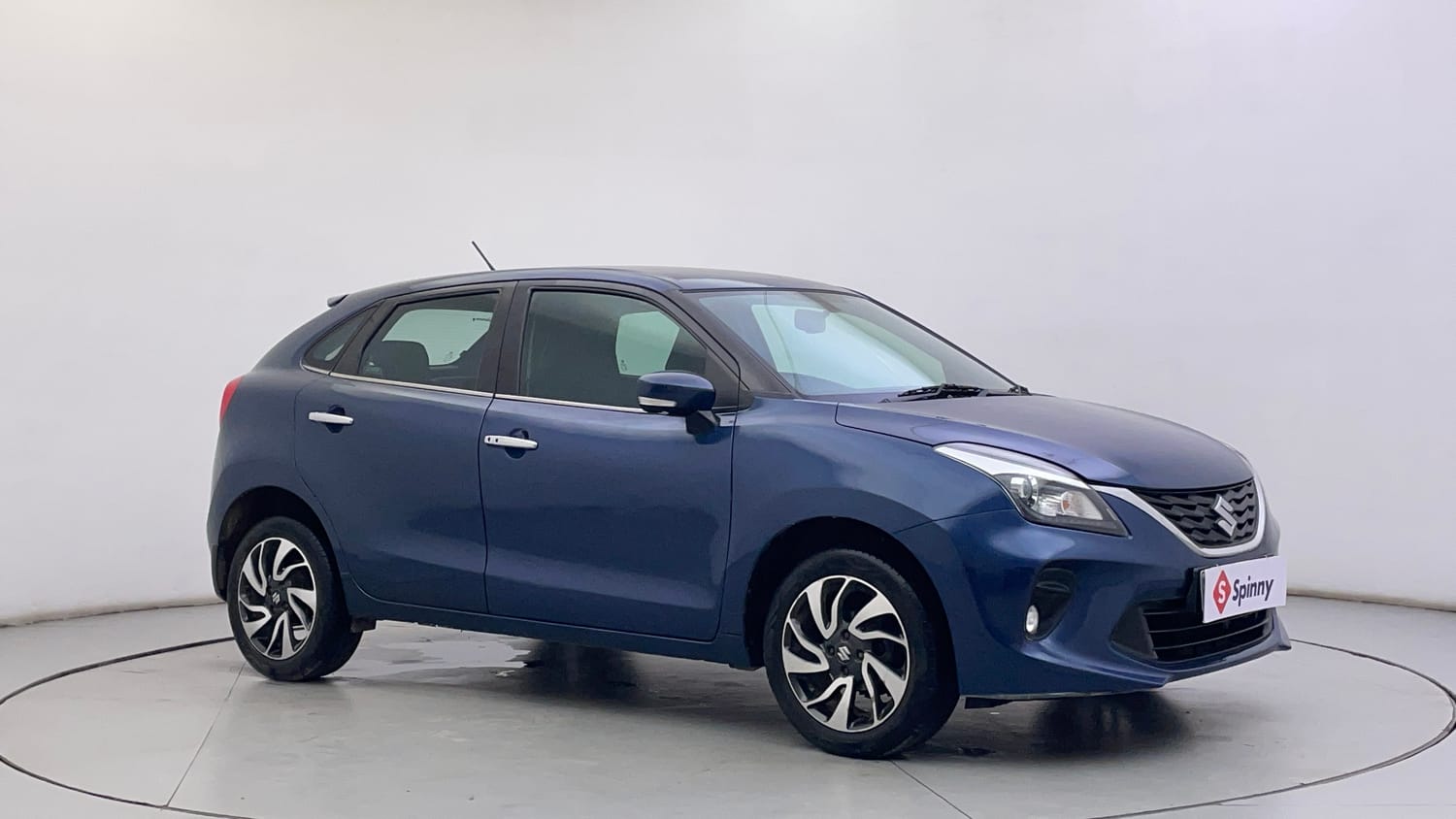 Used 2019 Maruti Suzuki Baleno Alpha Petrol Manual exterior RIGHT FRONT CORNER VIEW