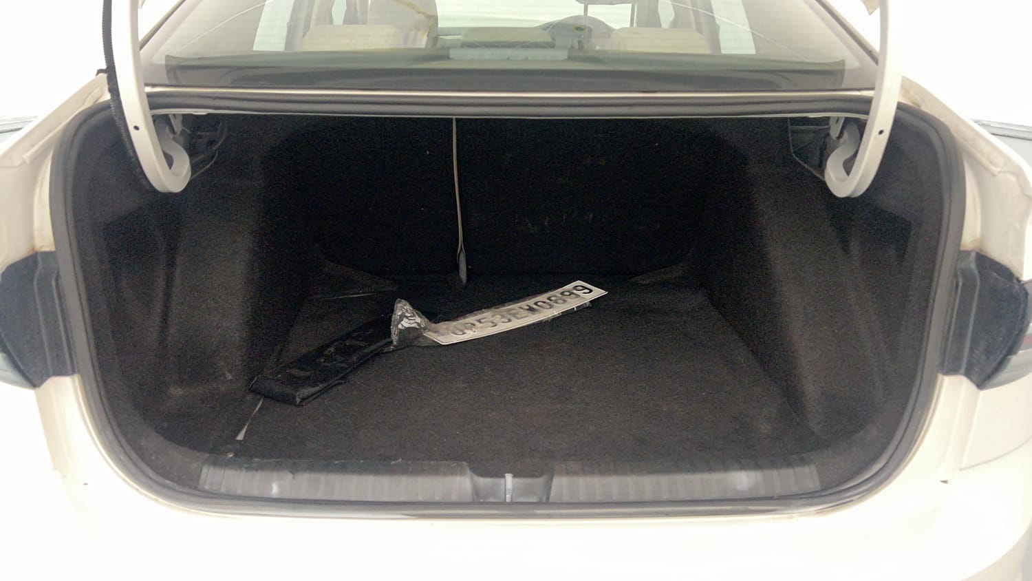 Used 2024 Volkswagen Virtus Highline 1.0 TSI AT Petrol Automatic interior DICKY INSIDE VIEW
