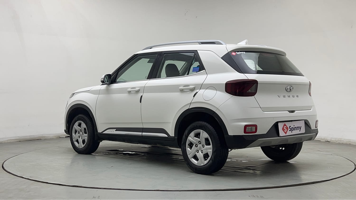 Used 2022 Hyundai Venue S Plus 1.2 Petrol Petrol Manual exterior LEFT REAR CORNER VIEW