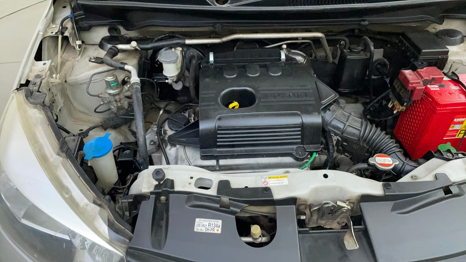 Used 2015 Maruti Suzuki Celerio VXi AMT Petrol Automatic engine ENGINE RIGHT SIDE VIEW