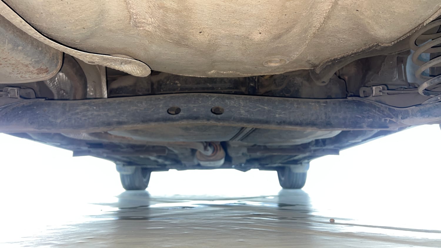 Used 2022 Skoda Kushaq Ambition 1.0L TSI AT Petrol Automatic extra REAR UNDERBODY VIEW (TAKEN FROM REAR)