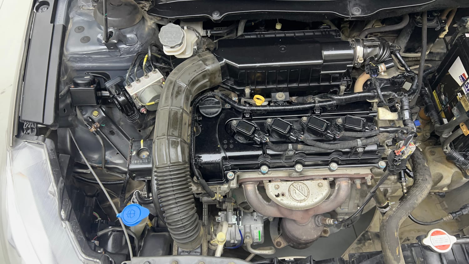 Used 2019 Maruti Suzuki Ciaz Delta Hybrid 1.5 Petrol Manual engine ENGINE RIGHT SIDE VIEW