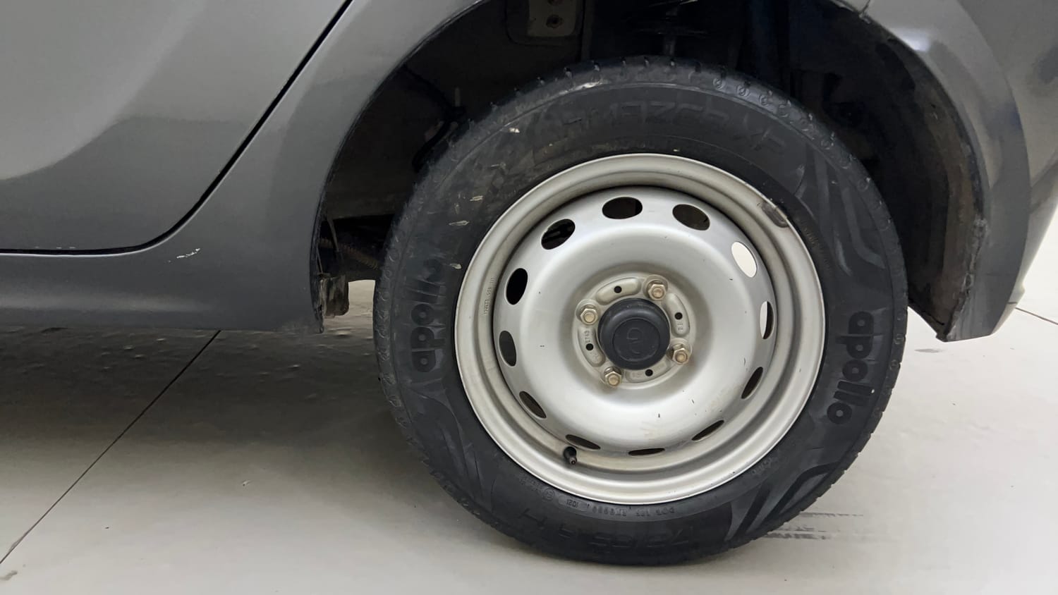 Used 2021 Tata Tiago XE Petrol Manual tyres LEFT REAR TYRE RIM VIEW