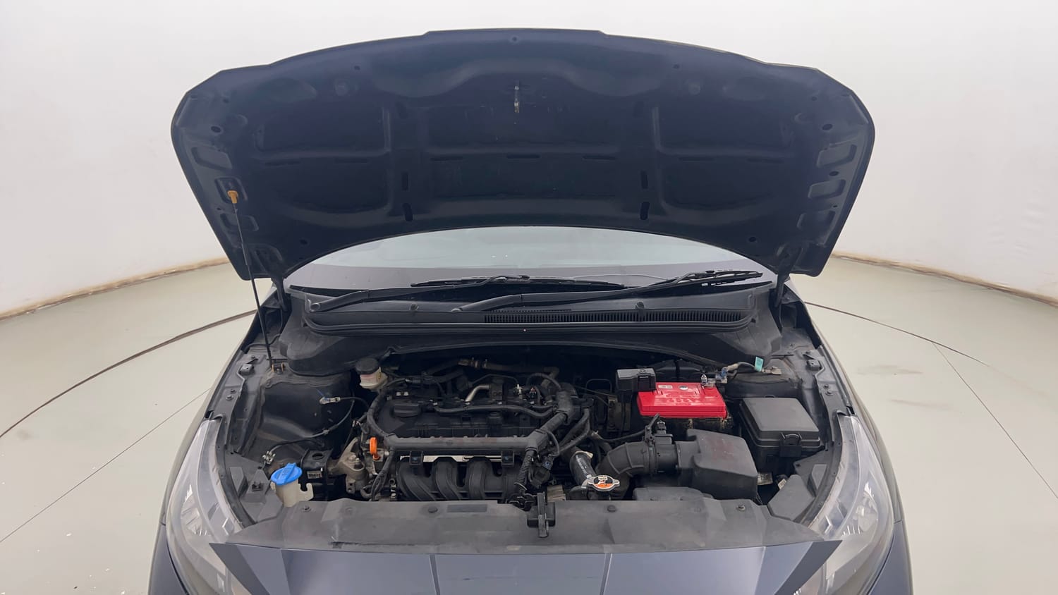 Used 2023 Hyundai New i20 Sportz 1.2 MT Petrol Manual engine ENGINE & BONNET OPEN FRONT VIEW