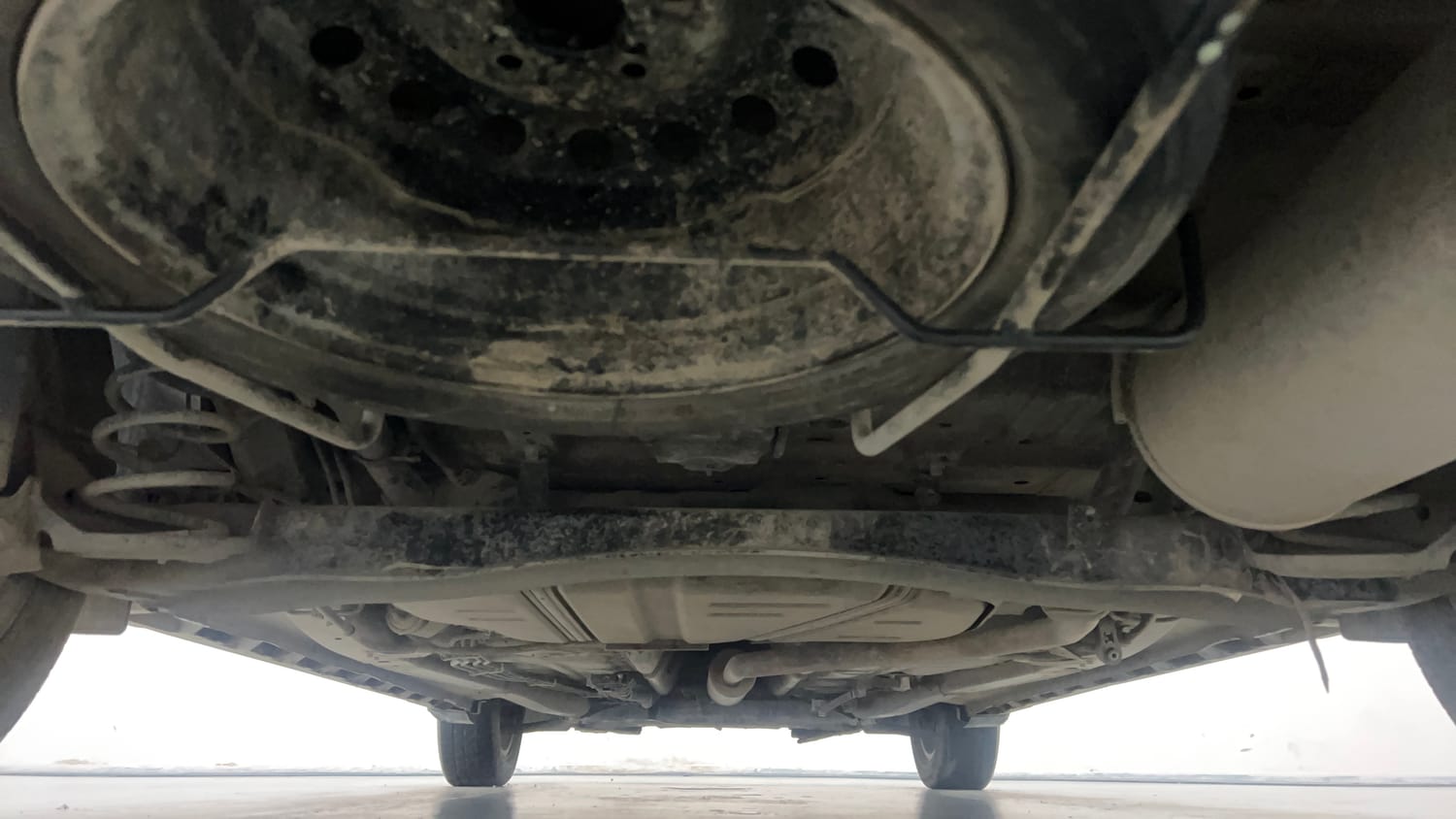 Used 2020 Maruti Suzuki XL6 Alpha MT Petrol Petrol Manual extra REAR UNDERBODY VIEW (TAKEN FROM REAR)