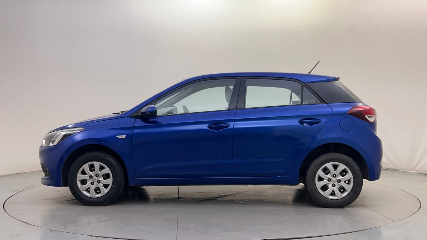 Used 2015 Hyundai Elite i20 Sportz 1.2 Petrol Manual exterior LEFT SIDE VIEW