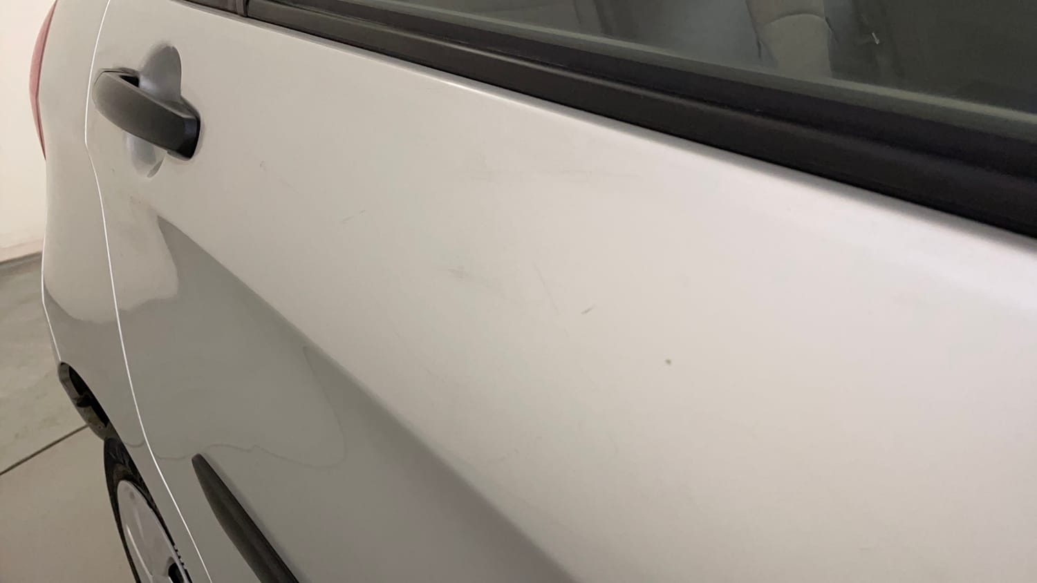Used 2015 Maruti Suzuki Celerio VXi AMT Petrol Automatic dents MINOR SCRATCH