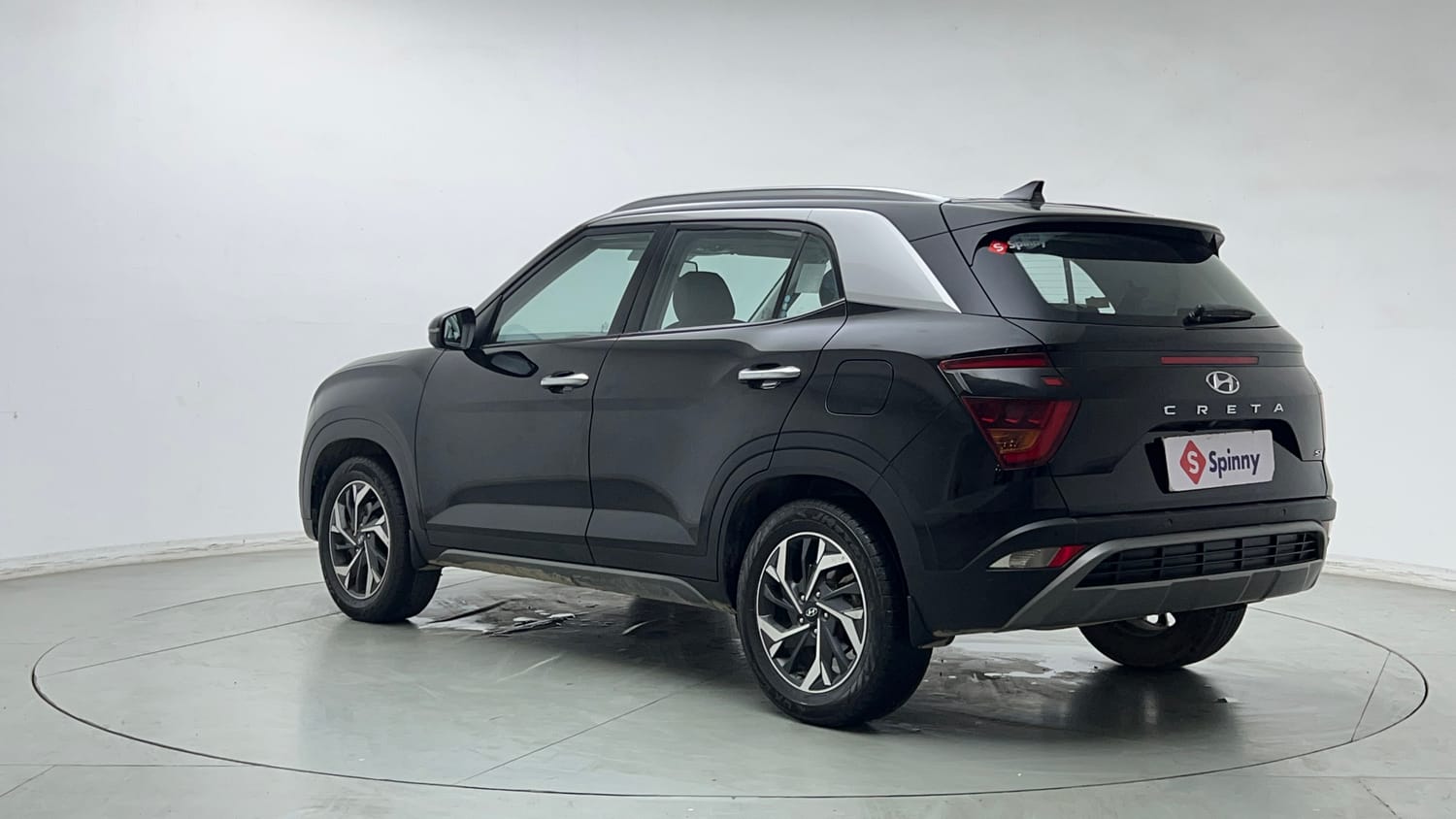 Used 2024 Hyundai Creta SX (O) 1.5 Petrol IVT Petrol Automatic exterior LEFT REAR CORNER VIEW