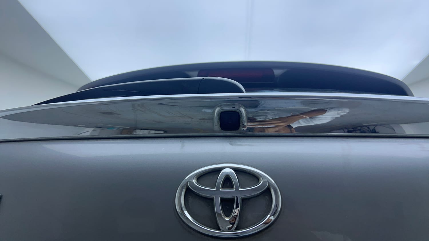Used 2019 Toyota Glanza V CVT Petrol Automatic top_features Rear camera