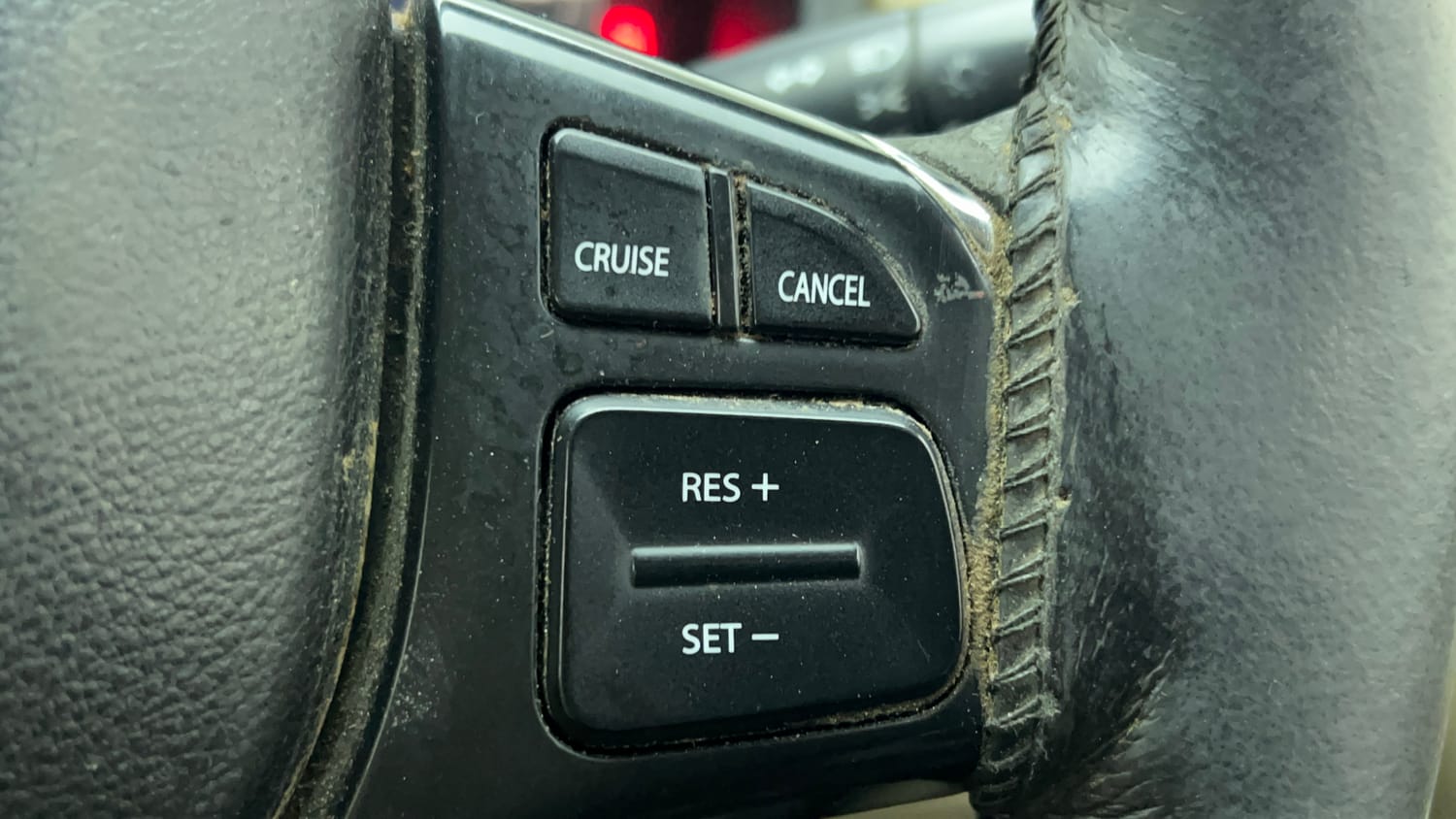 Used 2019 Maruti Suzuki Ciaz Delta Hybrid 1.5 Petrol Manual top_features Cruise control