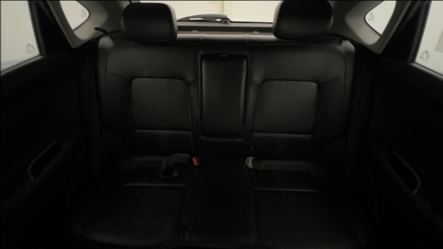 Used 2020 Hyundai New i20 Asta (O) 1.0 Turbo DCT Petrol Automatic interior REAR SEAT CONDITION VIEW
