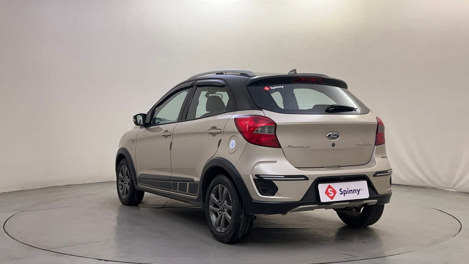 Used 2018 Ford Freestyle Titanium Plus 1.2 Ti-VCT Petrol Manual exterior LEFT REAR CORNER VIEW