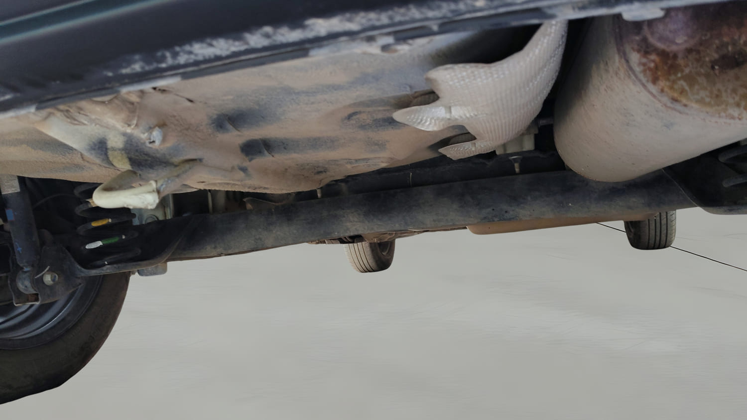Used 2024 Hyundai Venue S (O) Plus 1.2 Petrol Adventure Edition Petrol Manual extra REAR UNDERBODY VIEW (TAKEN FROM REAR)