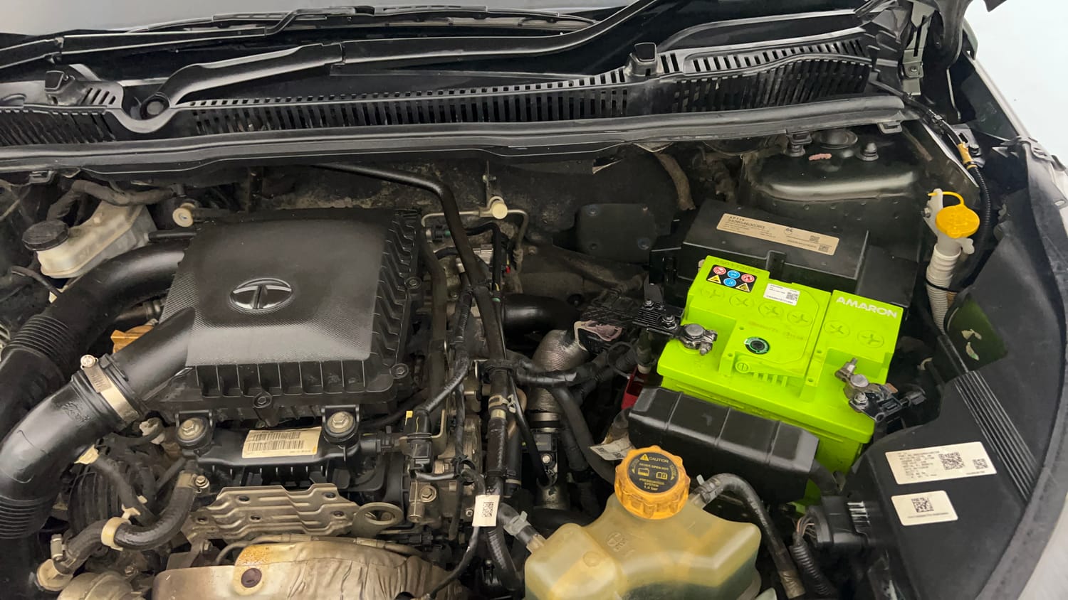 Used 2021 Tata Nexon XZ Petrol Manual engine ENGINE LEFT SIDE VIEW