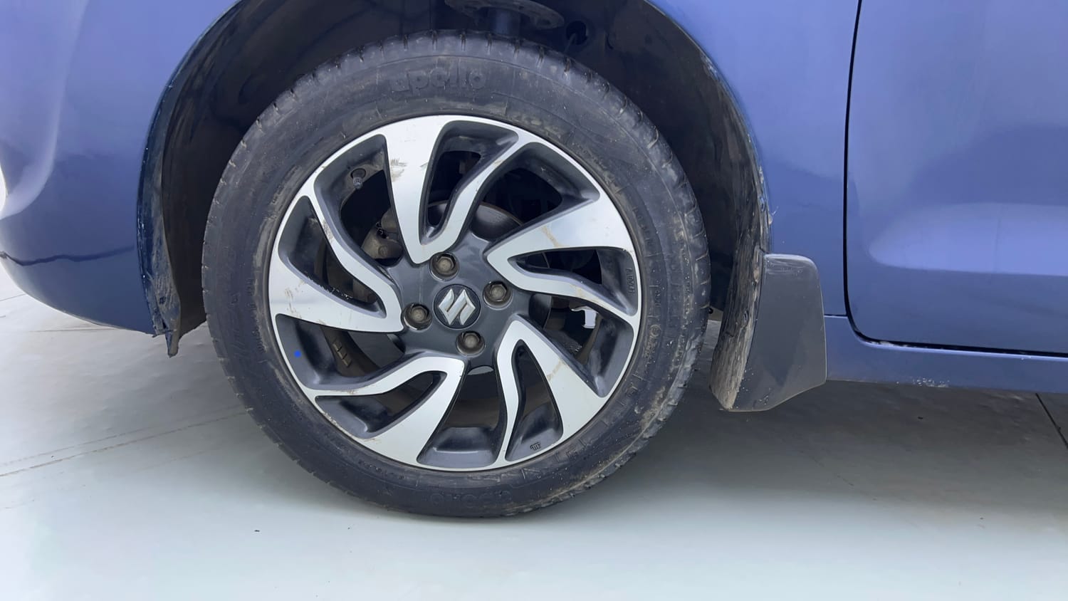 Used 2021 Maruti Suzuki Baleno Alpha Petrol Manual tyres LEFT FRONT TYRE RIM VIEW