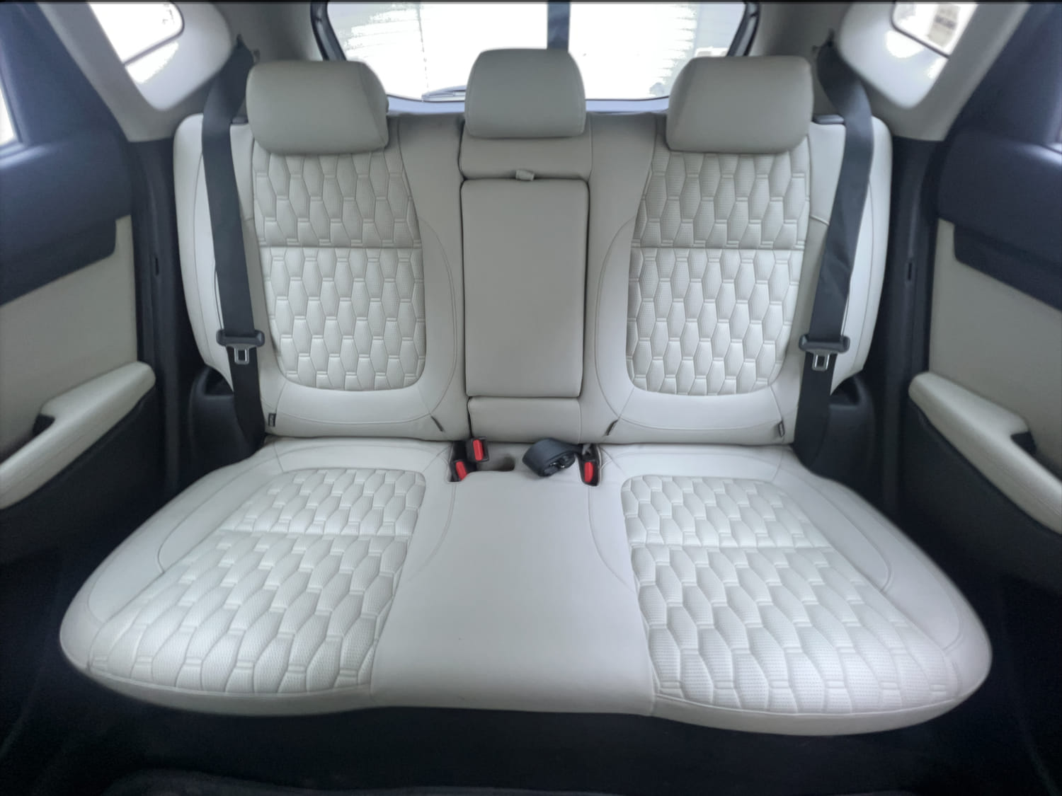 Used 2020 Kia Seltos HTX 1.5 Petrol Manual interior REAR SEAT CONDITION VIEW