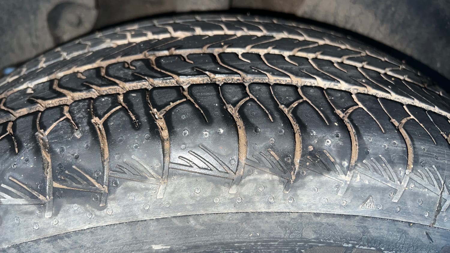 Used 2020 Kia Seltos HTX 1.5 Petrol Manual tyres RIGHT REAR TYRE TREAD VIEW