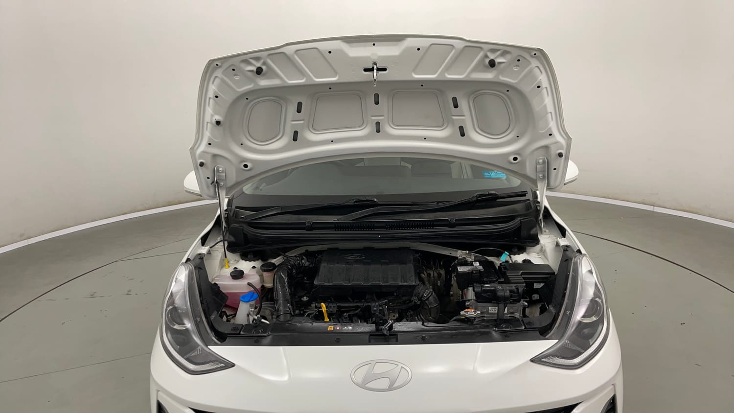 Used 2023 Hyundai Grand i10 Nios Sportz AMT 1.2 Kappa VTVT Petrol Automatic engine ENGINE & BONNET OPEN FRONT VIEW