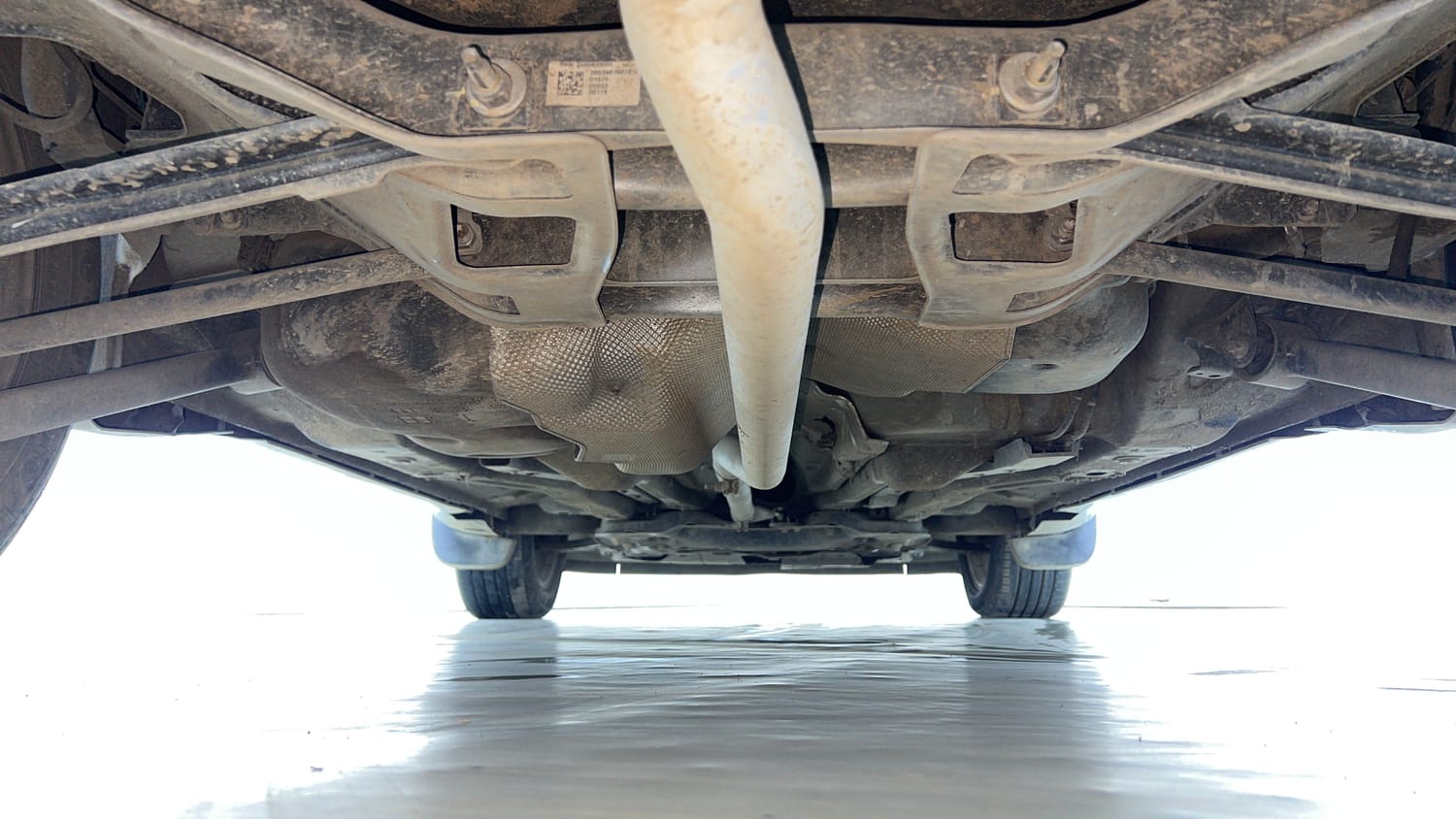 Used 2018 Jeep Compass Longitude (O) 2.0 Diesel Diesel Manual extra REAR UNDERBODY VIEW (TAKEN FROM REAR)