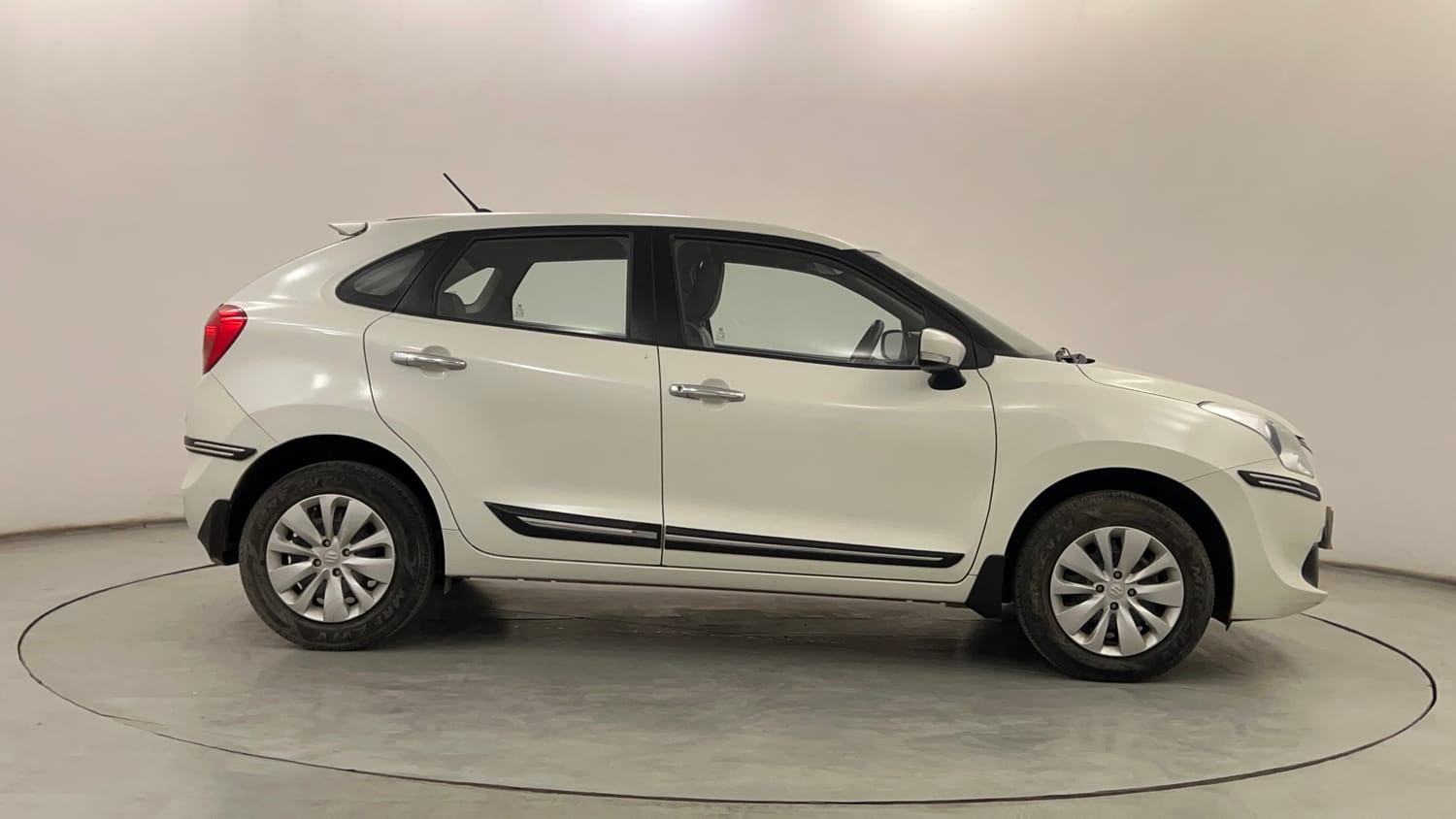 Used 2018 Maruti Suzuki Baleno Delta 1.2 Petrol Manual exterior RIGHT SIDE VIEW