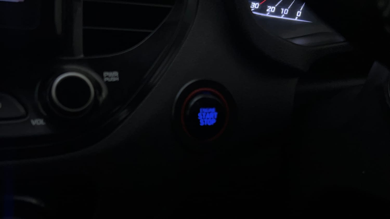 Used 2020 Hyundai Verna SX (O) 1.0 Turbo DCT Petrol Automatic top_features Keyless start