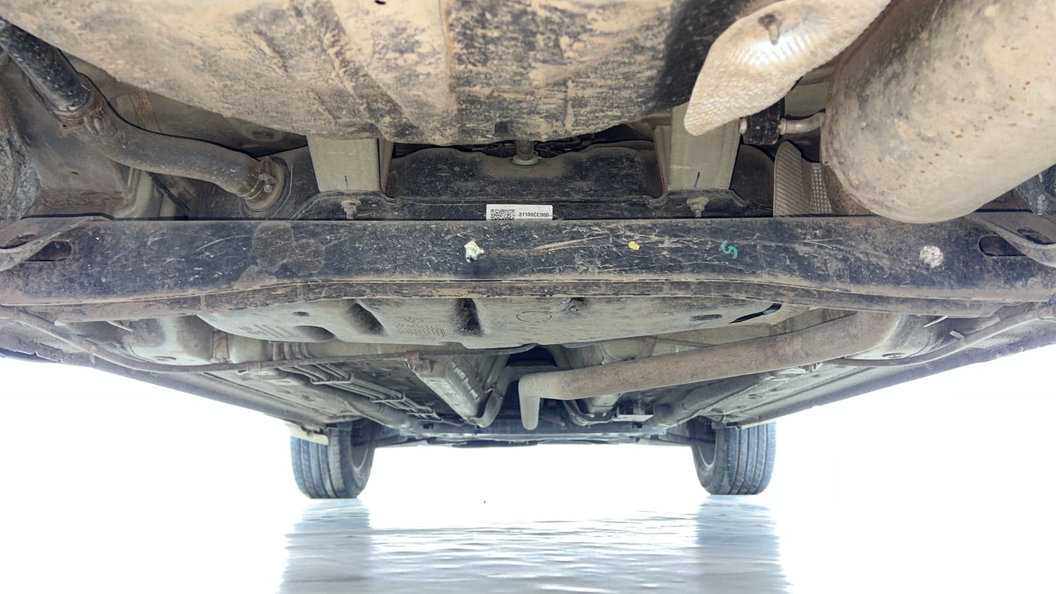 Used 2023 Kia Sonet HTX 1.5 AT Diesel Automatic extra REAR UNDERBODY VIEW (TAKEN FROM REAR)