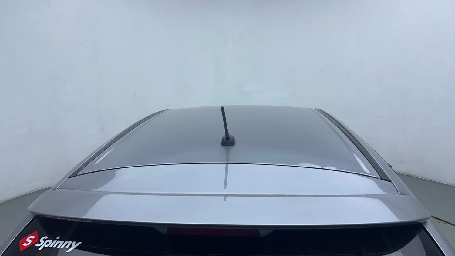 Used 2019 Toyota Glanza V CVT Petrol Automatic exterior EXTERIOR ROOF VIEW
