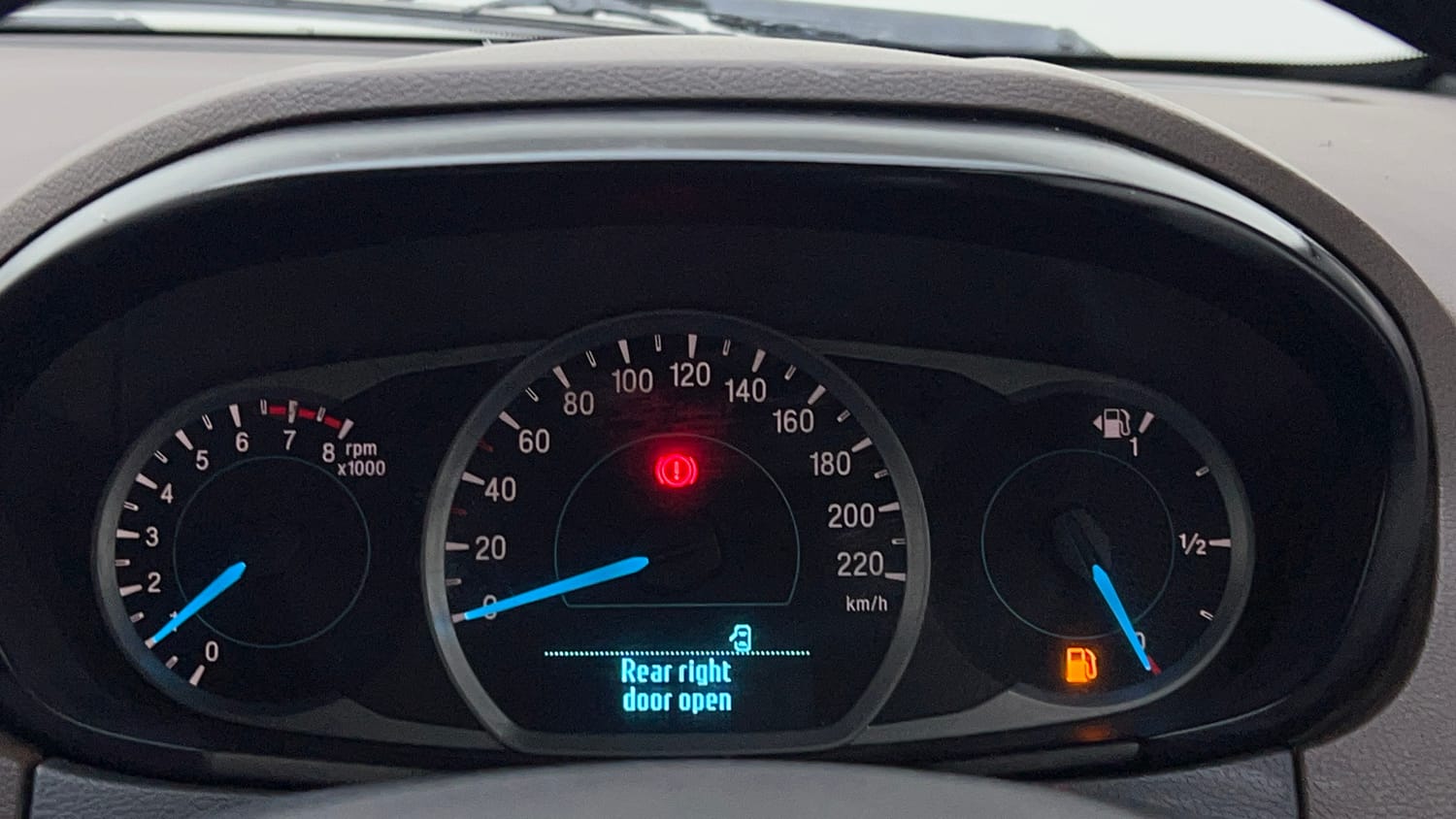 Used 2018 Ford Freestyle Titanium 1.2 Ti-VCT Petrol Manual interior CLUSTERMETER VIEW