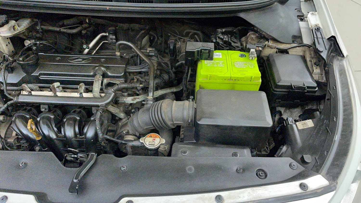 Used 2016 Hyundai Elite i20 Asta 1.2 (O) Petrol Manual engine ENGINE LEFT SIDE VIEW
