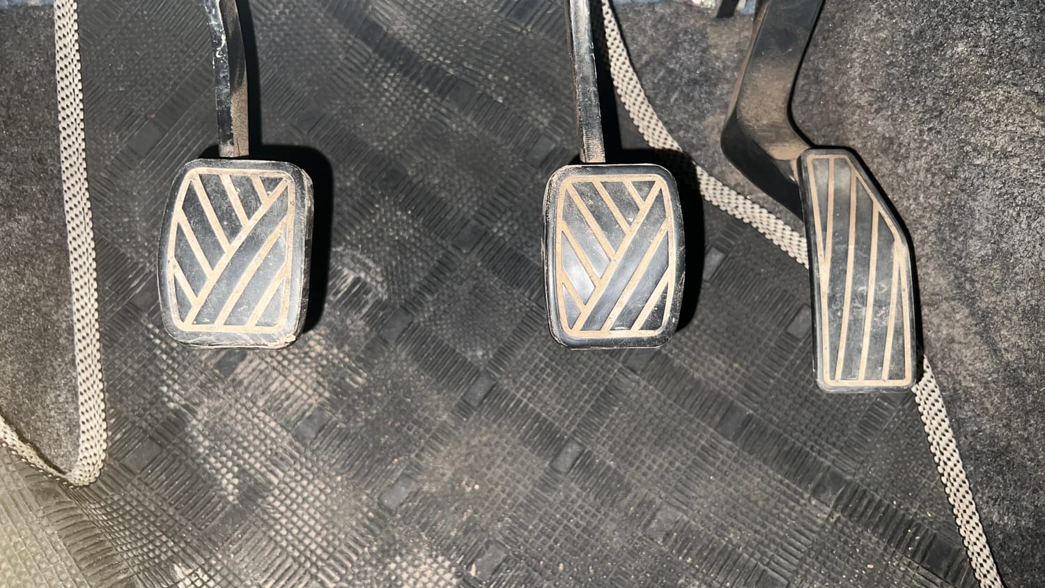 Used 2016 Maruti Suzuki Celerio ZXi Petrol Manual interior PEDALS VIEW