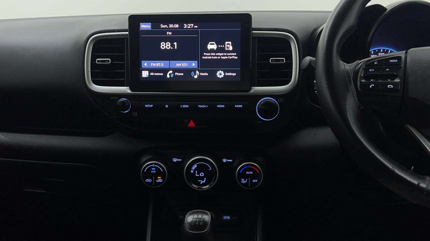 Used 2022 Hyundai Venue S Plus 1.2 Petrol Petrol Manual interior MUSIC SYSTEM & AC CONTROL VIEW