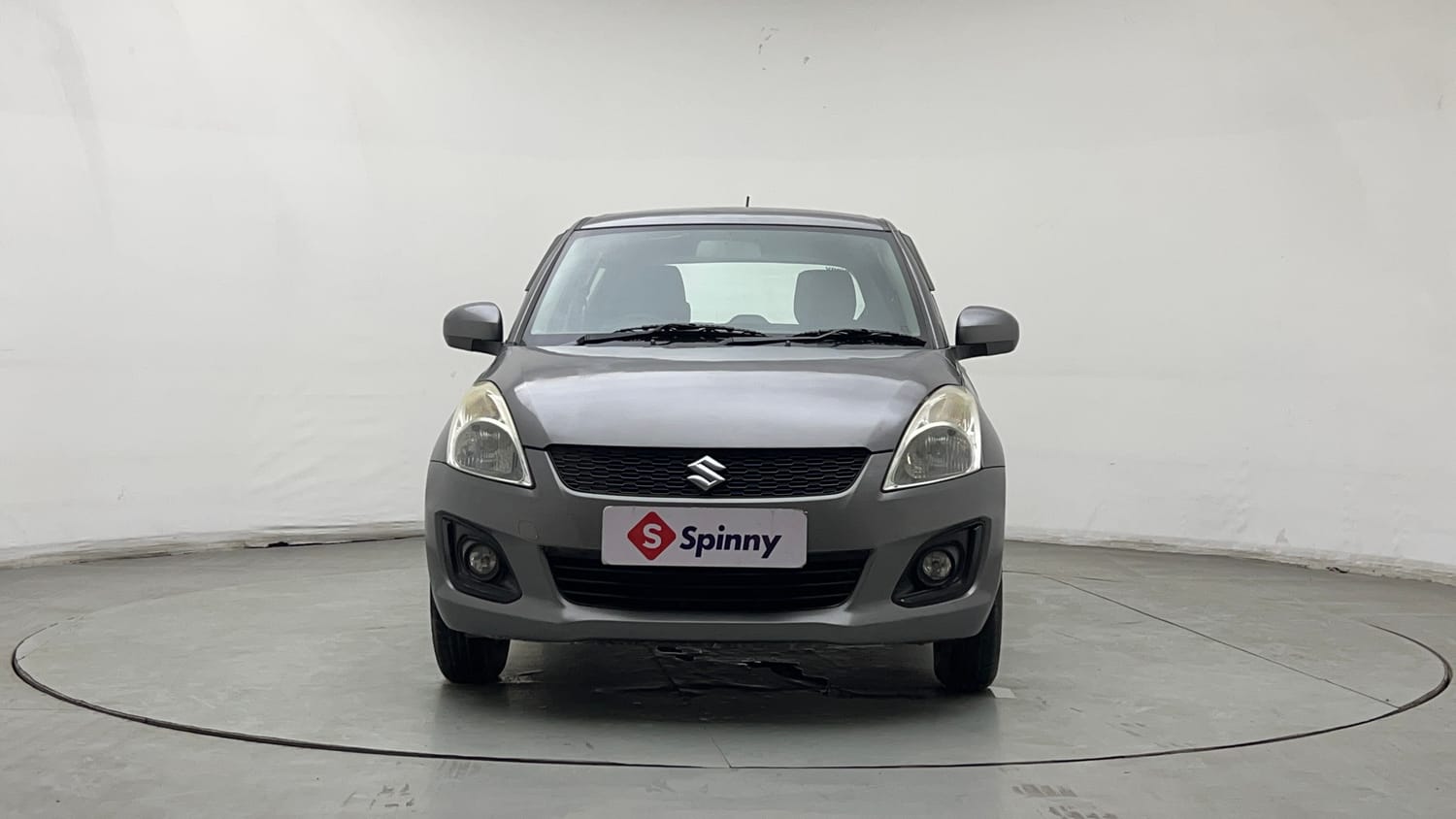 Used 2016 Maruti Suzuki Swift Lxi (O) Petrol Manual exterior FRONT VIEW