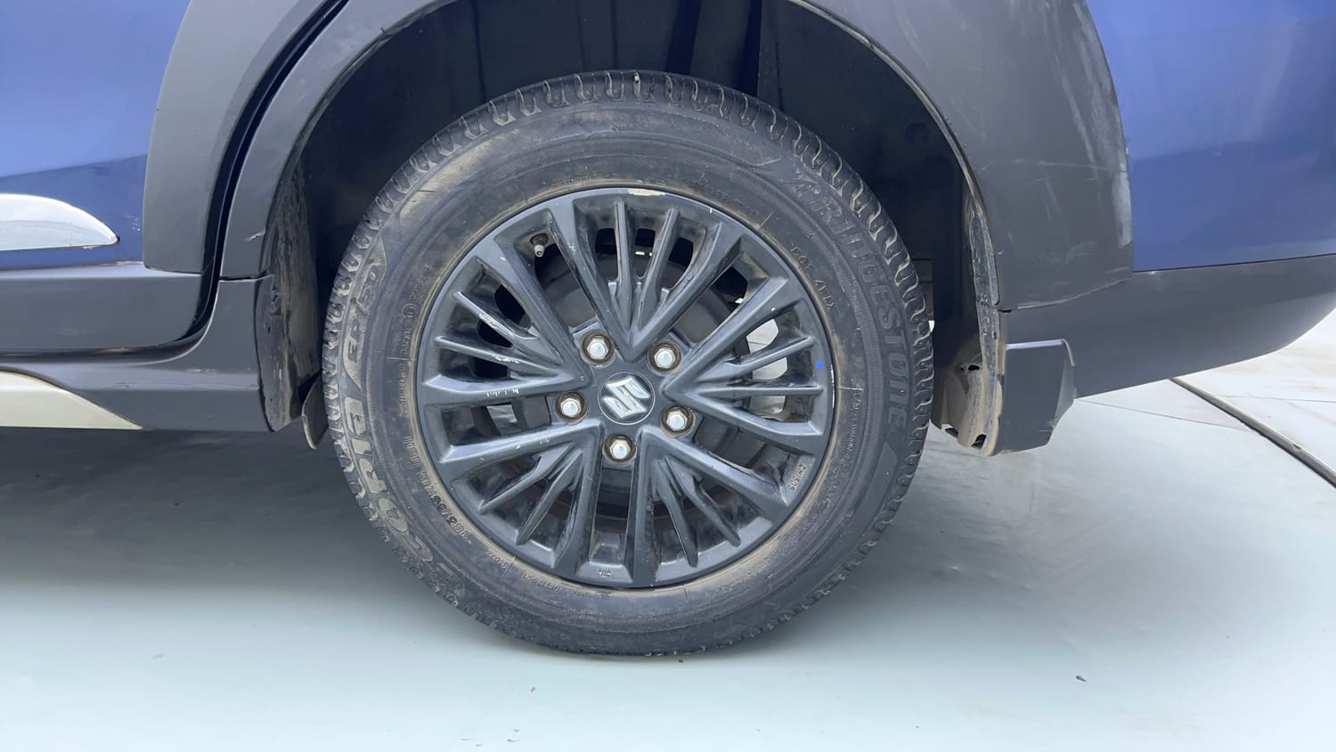 Used 2019 Maruti Suzuki XL6 Alpha MT Petrol Petrol Manual tyres LEFT REAR TYRE RIM VIEW