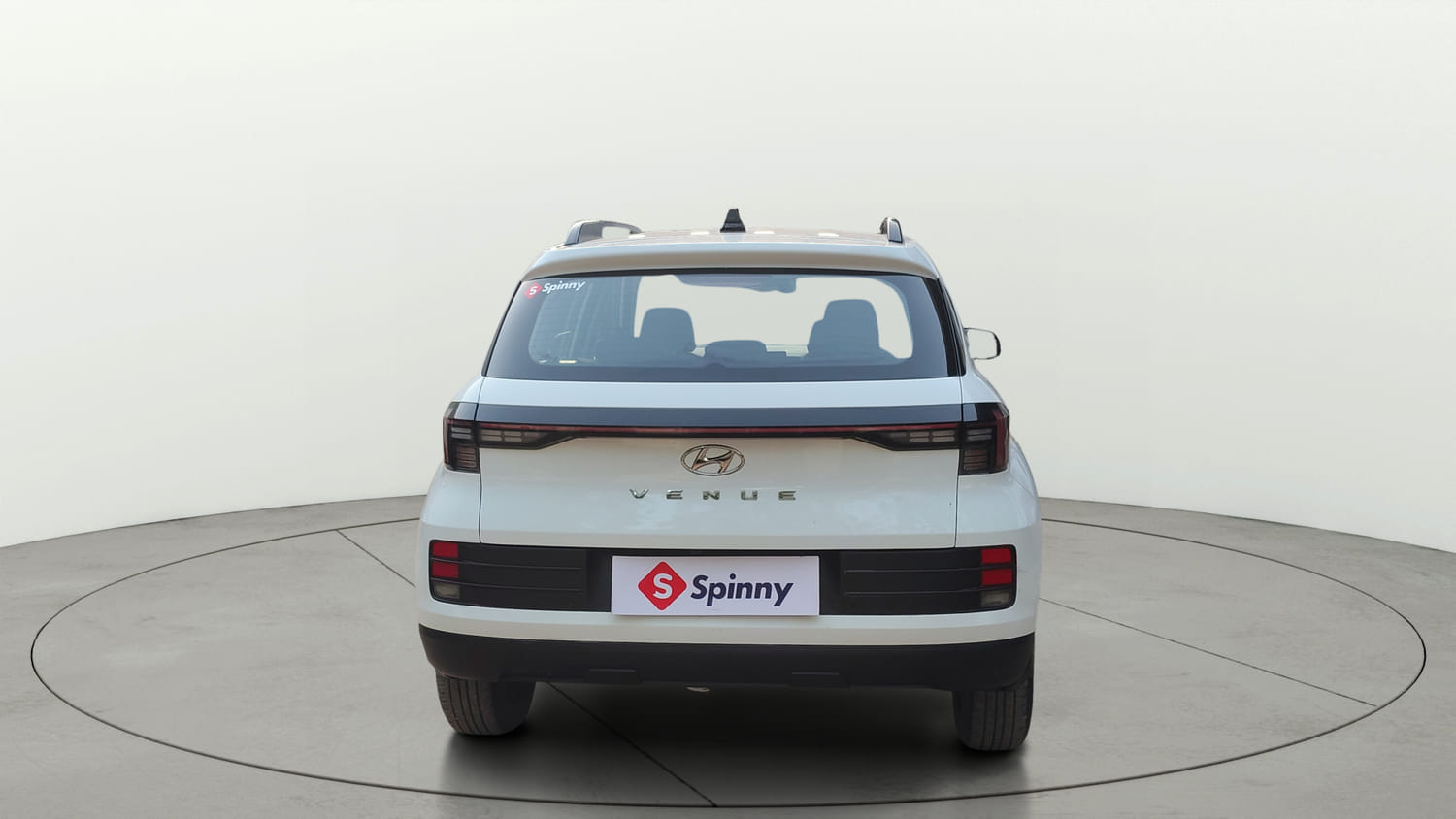 Used 2024 Hyundai Venue S (O) Plus 1.2 Petrol Adventure Edition Petrol Manual exterior BACK VIEW
