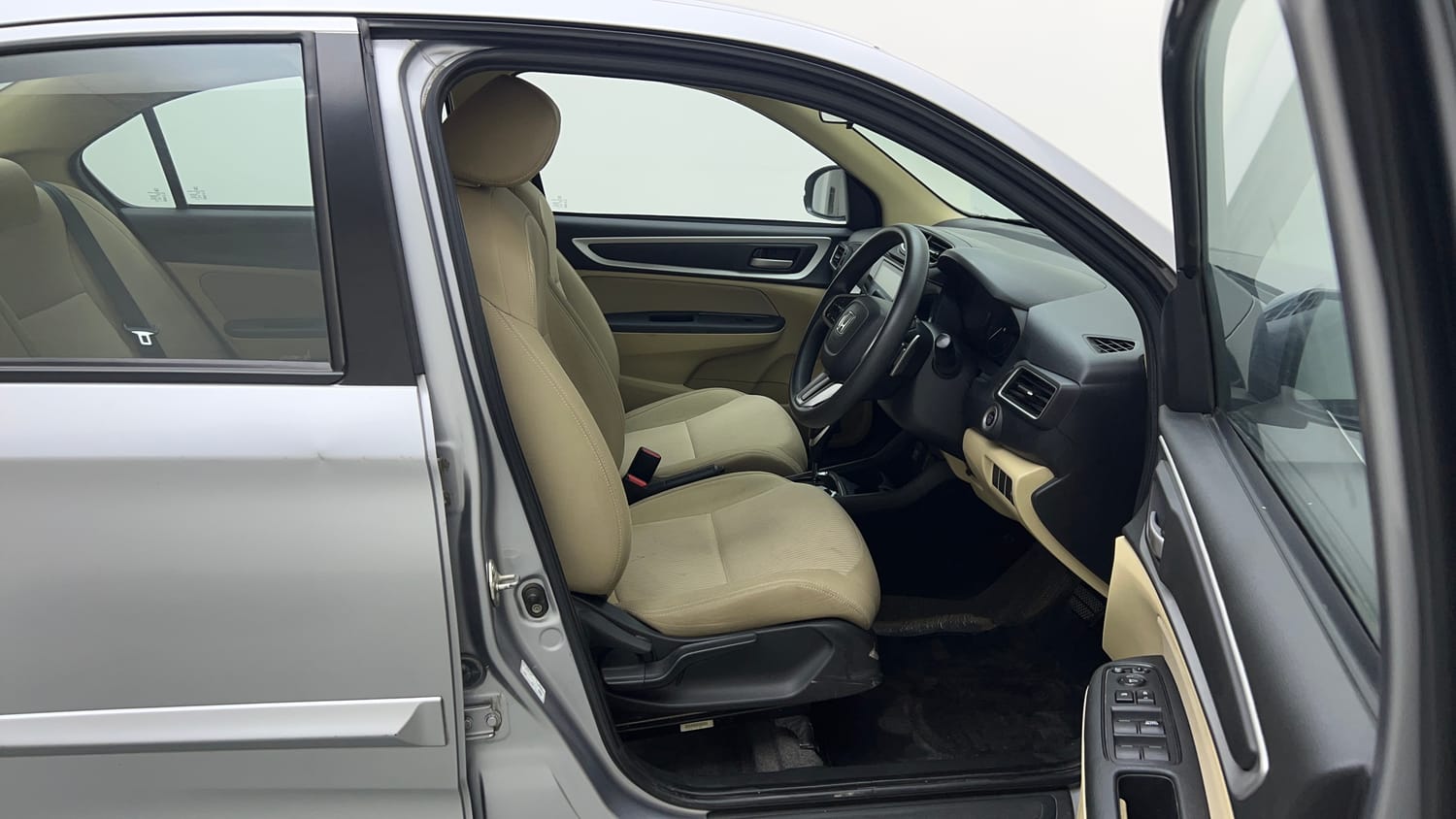 Used 2023 Honda Amaze VX CVT 1.2 Petrol Petrol Automatic interior RIGHT SIDE FRONT DOOR CABIN VIEW