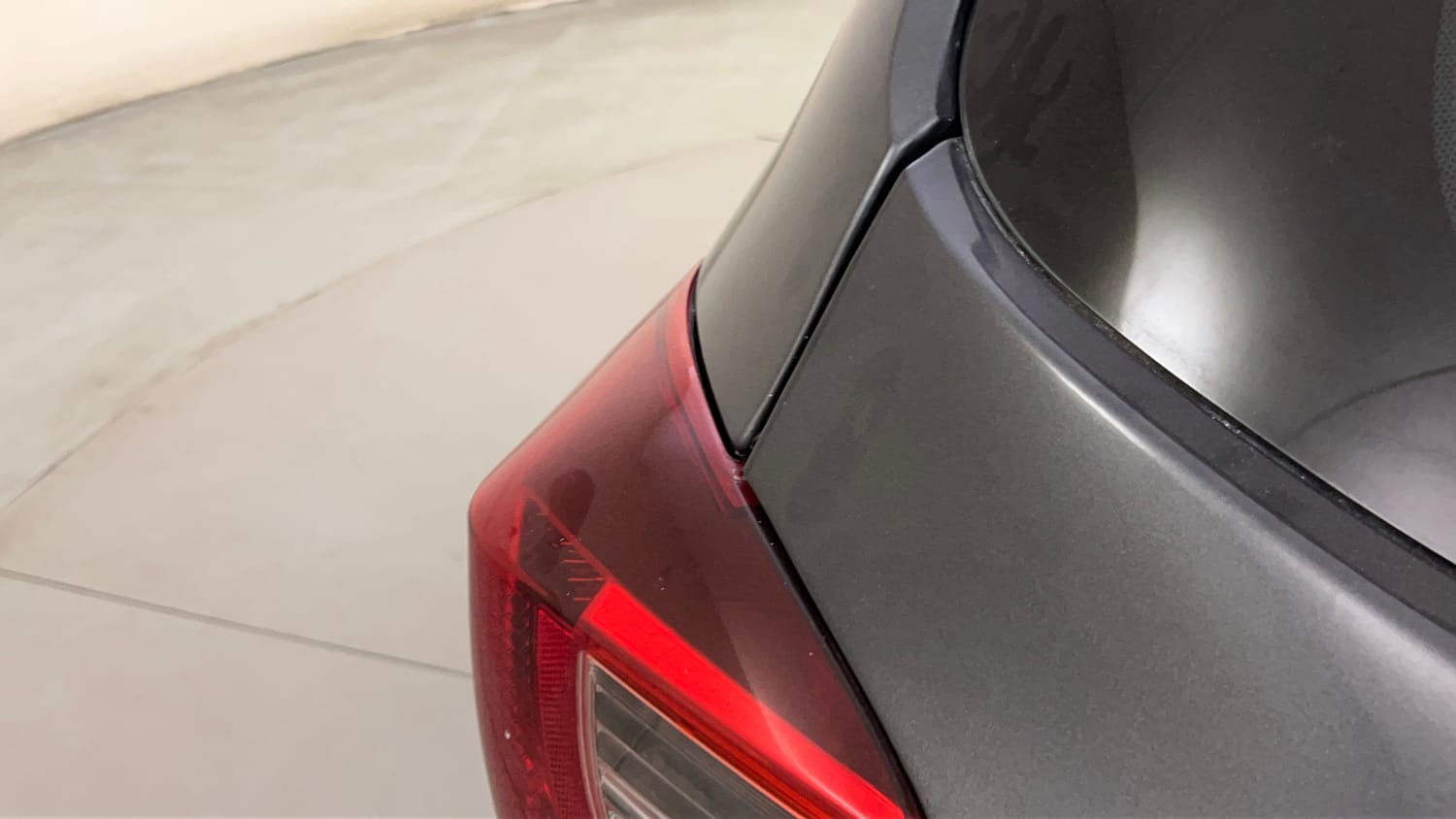 Used 2021 Tata Tiago XE Petrol Manual dents MINOR DENT