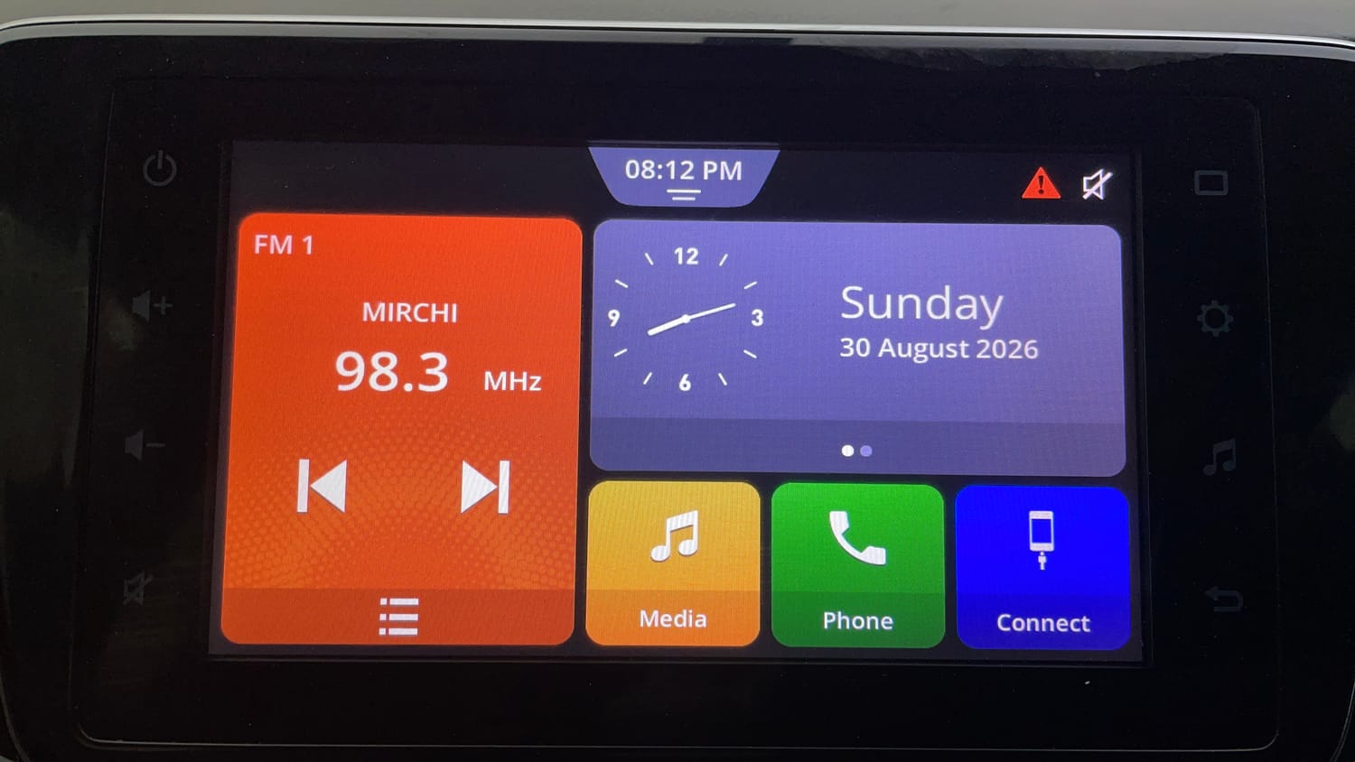 Used 2019 Maruti Suzuki Baleno Alpha Petrol Manual top_features Integrated (in-dash) music system