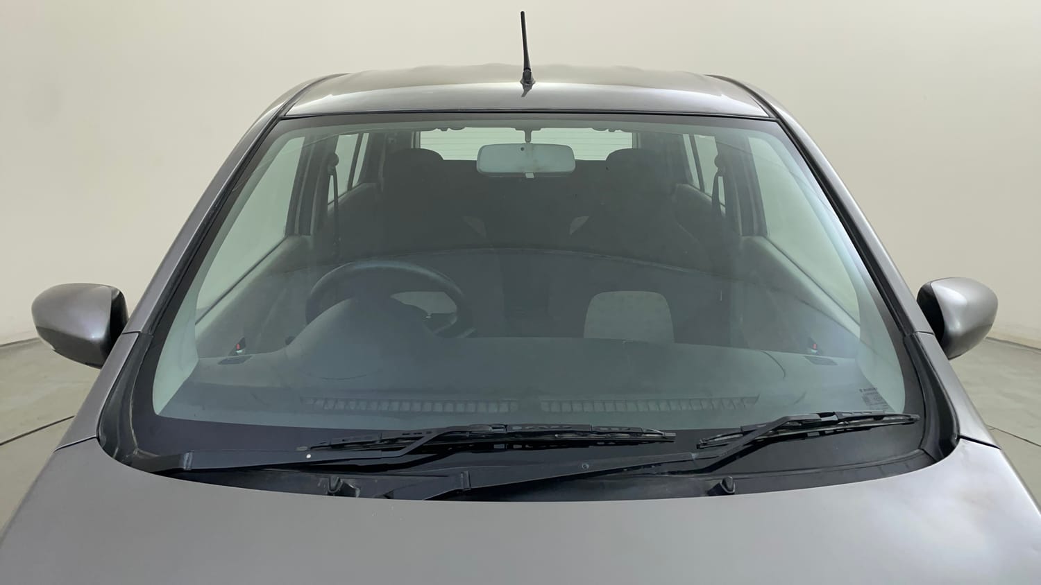 Used 2015 Maruti Suzuki Celerio ZXi Petrol Manual exterior FRONT WINDSHIELD VIEW