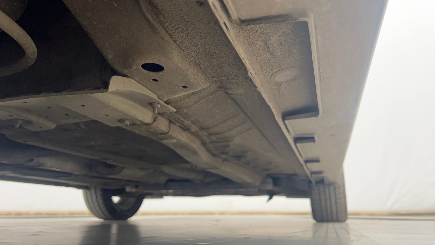 Used 2023 Hyundai New i20 Sportz 1.2 MT Petrol Manual extra REAR RIGHT UNDERBODY VIEW