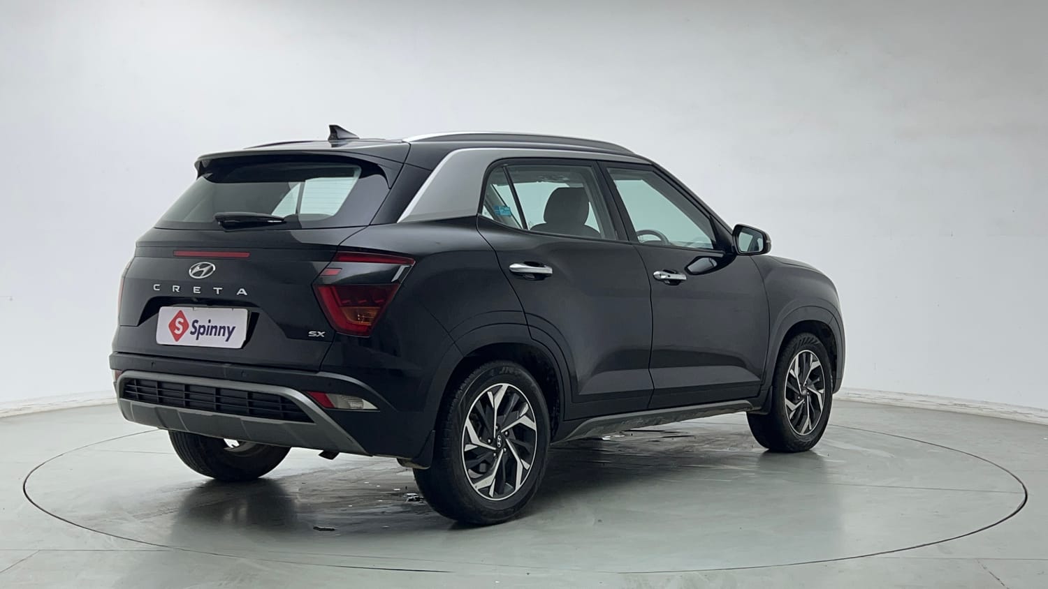 Used 2024 Hyundai Creta SX (O) 1.5 Petrol IVT Petrol Automatic exterior RIGHT REAR CORNER VIEW