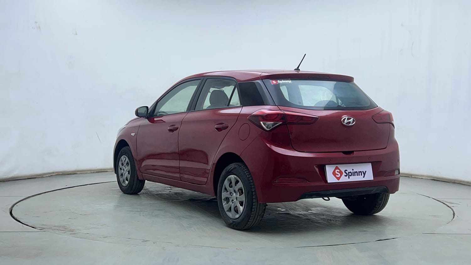 Used 2019 Hyundai Elite i20 Magna 1.2 Petrol Manual exterior LEFT REAR CORNER VIEW