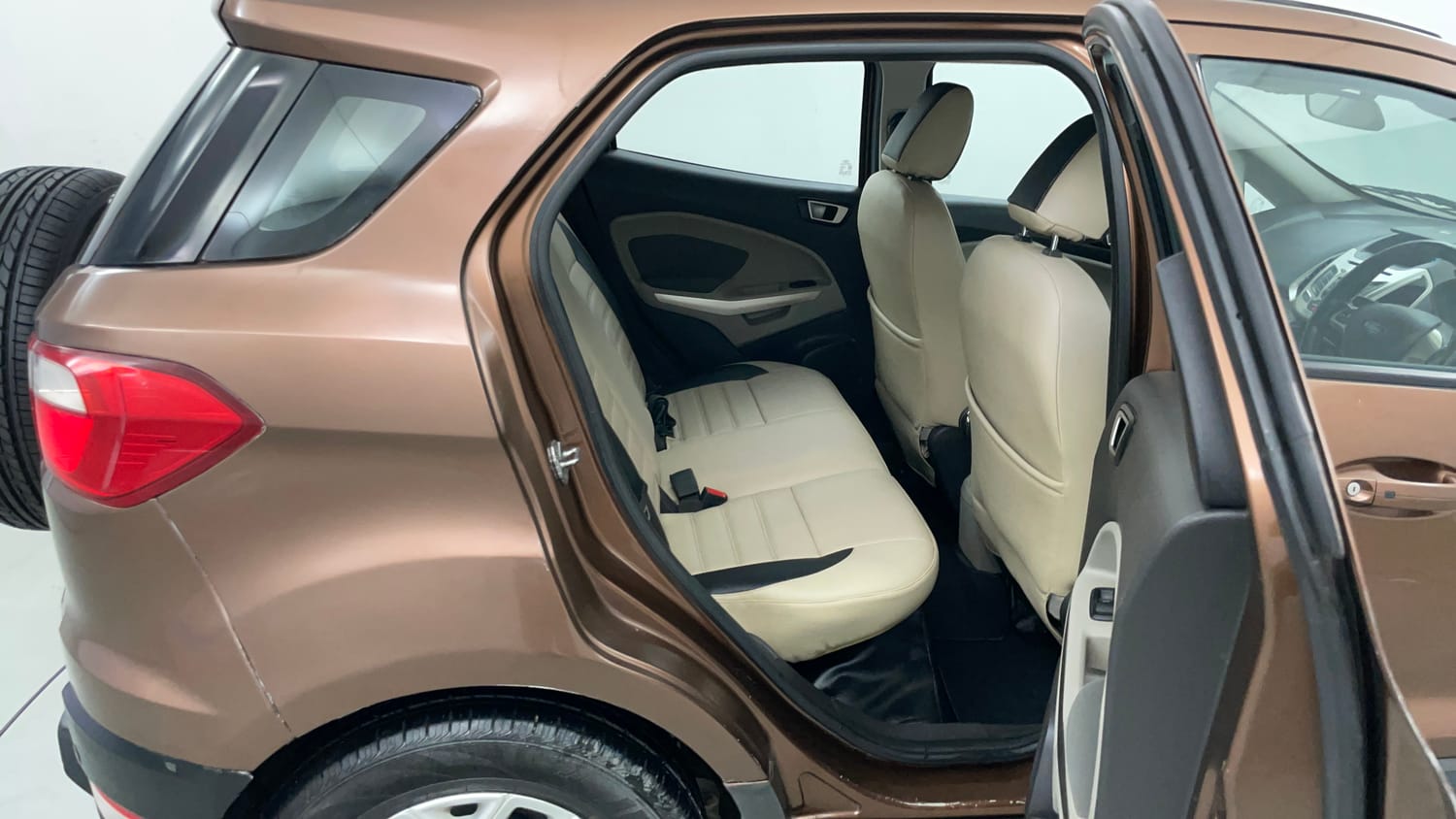 Used 2016 Ford EcoSport Titanium 1.5L TDCi Diesel Manual interior RIGHT SIDE REAR DOOR CABIN VIEW