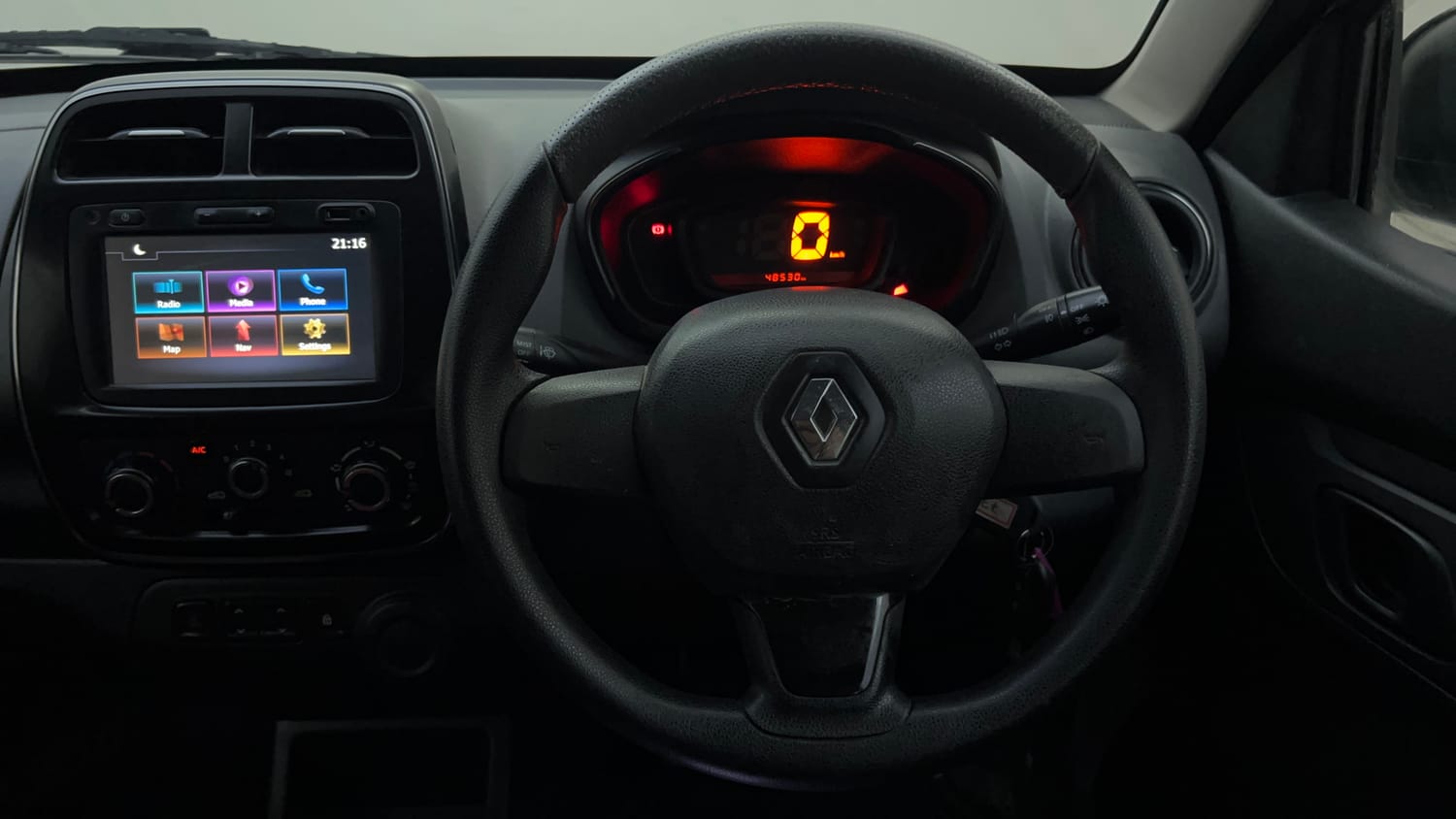 Used 2017 Renault Kwid RXT Petrol Manual interior STEERING VIEW