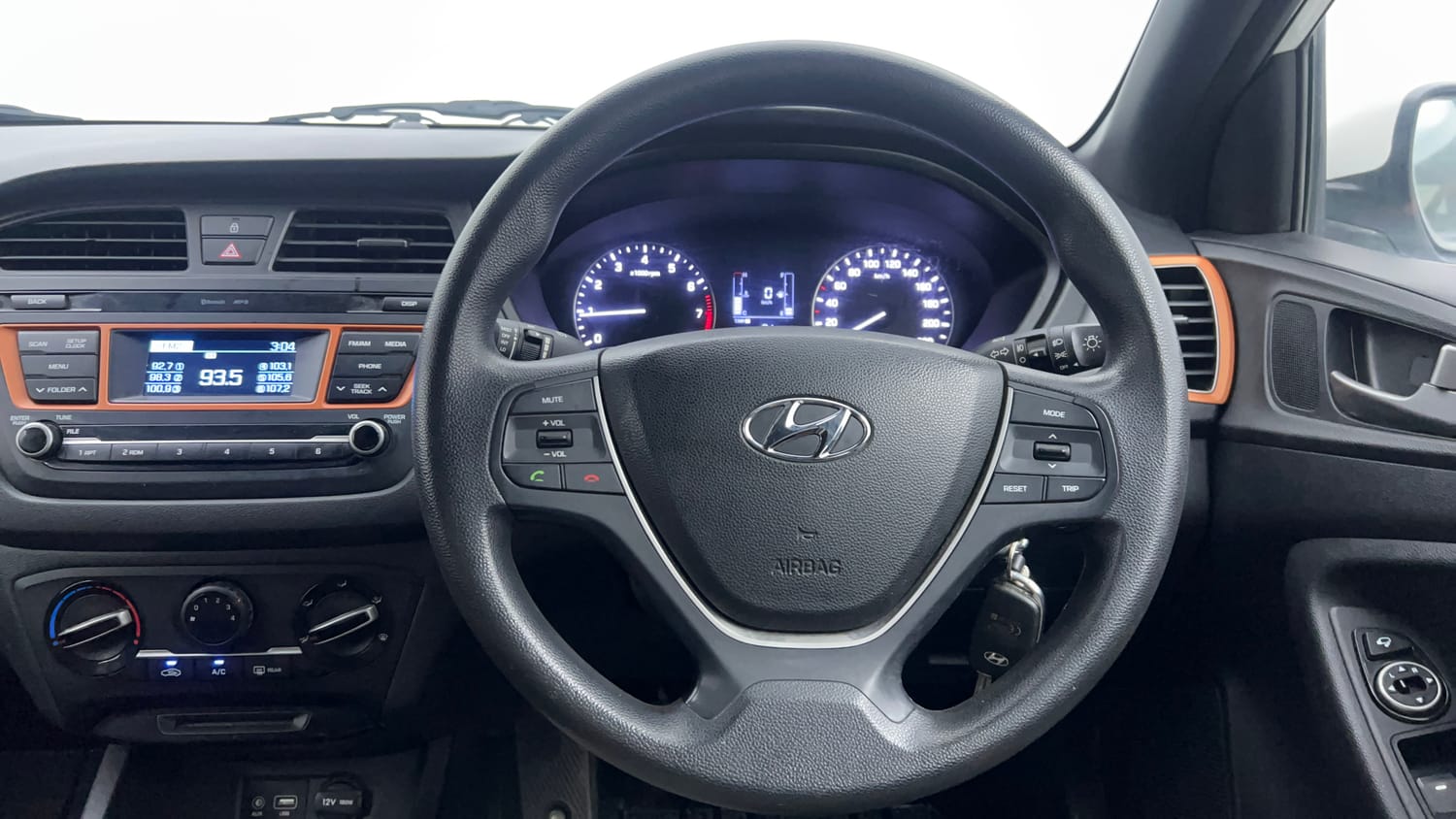 Used 2017 Hyundai i20 Active 1.2 S Petrol Manual interior STEERING VIEW