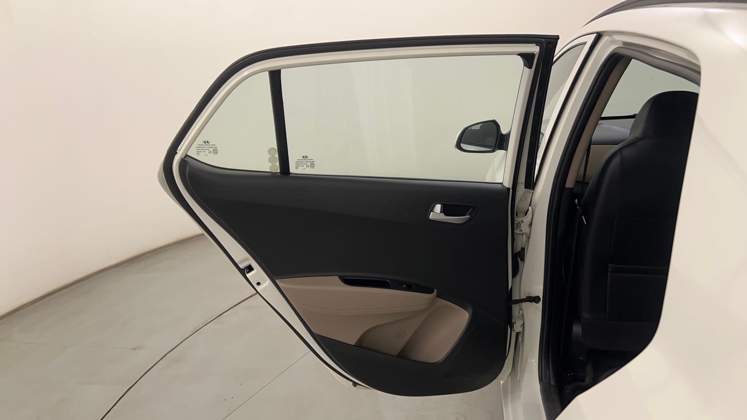 Used 2017 Hyundai Grand i10 Asta 1.2 Kappa VTVT Petrol Manual interior LEFT REAR DOOR OPEN VIEW
