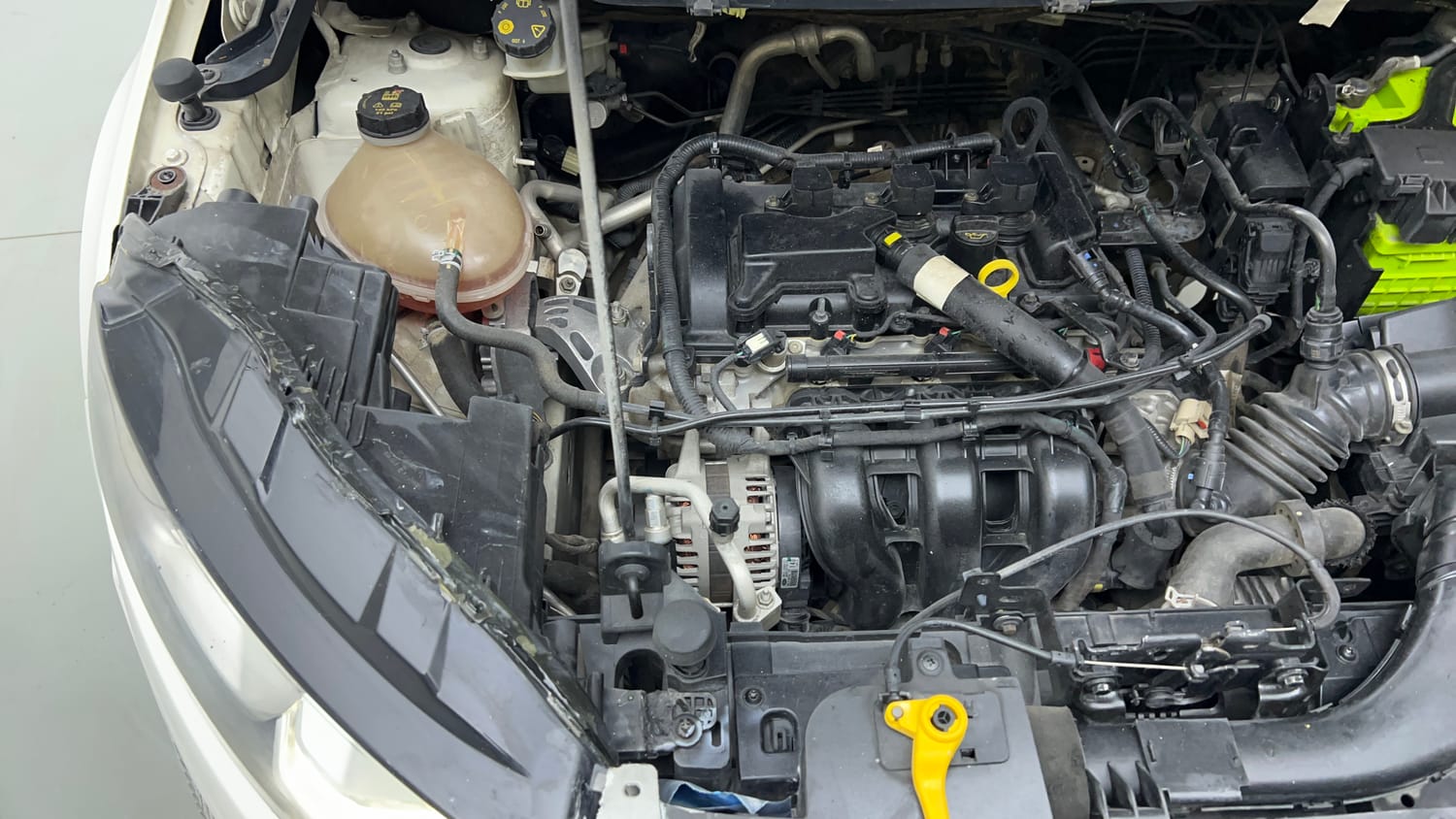 Used 2020 Ford EcoSport Titanium 1.5L Ti-VCT Petrol Manual engine ENGINE RIGHT SIDE VIEW