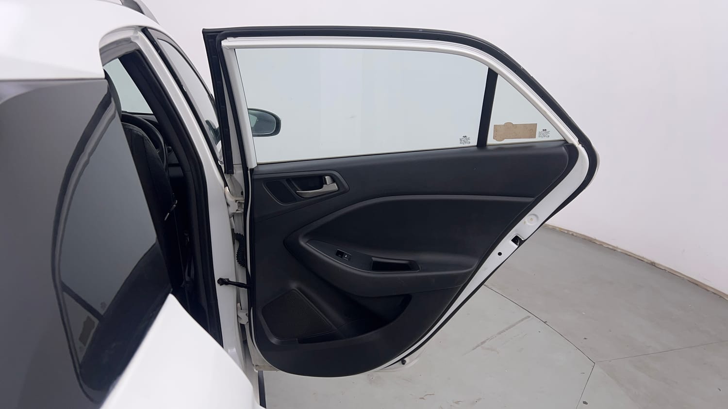 Used 2017 Hyundai i20 Active 1.2 S Petrol Manual interior RIGHT REAR DOOR OPEN VIEW